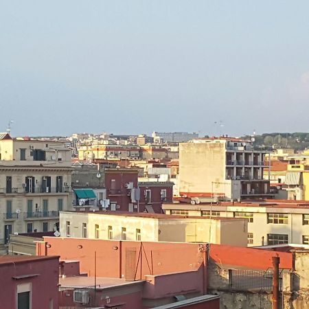 La Luna Di Pippo Наполи Екстериор снимка
